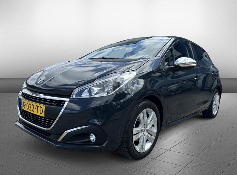 Grijs Gebruikt 2019 Peugeot 208 Signature Sky Hatchback | € 11.450 (Eerlijke prijs) - Afbeelding 1/4