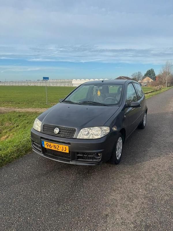 Occasion 2004 Fiat Punto | € 1.150 (Eerlijke prijs) - Afbeelding 1/4