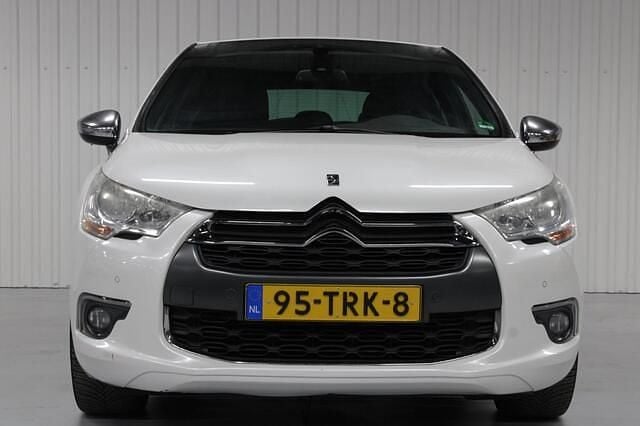 Occasion Citroën DS4 Sport Chic 200 PK (147 kW) 2012 Wit Hatchback