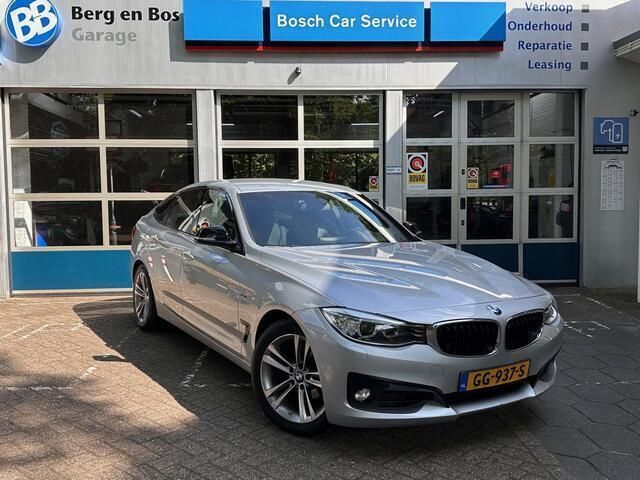 Zilver Gebruikt 2015 BMW 320 Executive Hatchback | € 14.250 (Goede deal) - Afbeelding 1/4