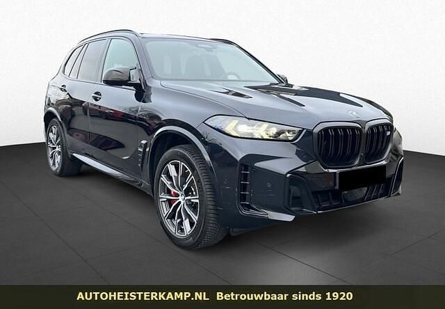 Zwart Occasion 2024 BMW 530 M Sport SUV | € 139.950 - Afbeelding 1/4