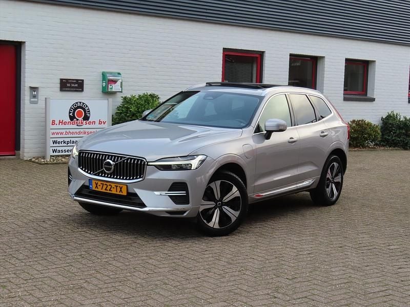 Grijs Gebruikt 2024 Volvo XC60 SUV | € 47.950 (Goede deal) - Afbeelding 1/4