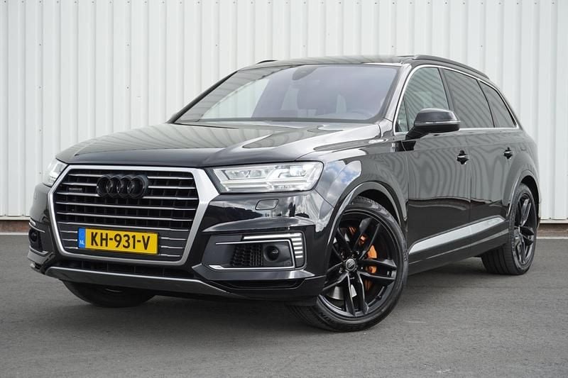 Zwart Gebruikt 2016 Audi Q7 Sport SUV | € 32.899 (Duur) - Afbeelding 1/4