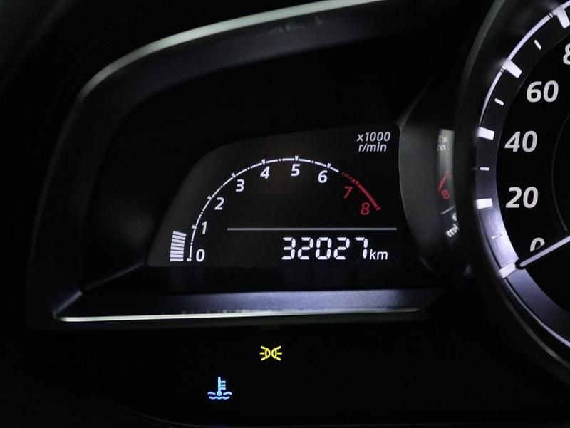 Occasion Mazda 2 90 PK (66 kW) 2015 Wit Hatchback