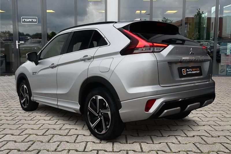 Occasion Mitsubishi Eclipse Cross Intense+ 188 PK (138 kW) 2023 Grijs SUV