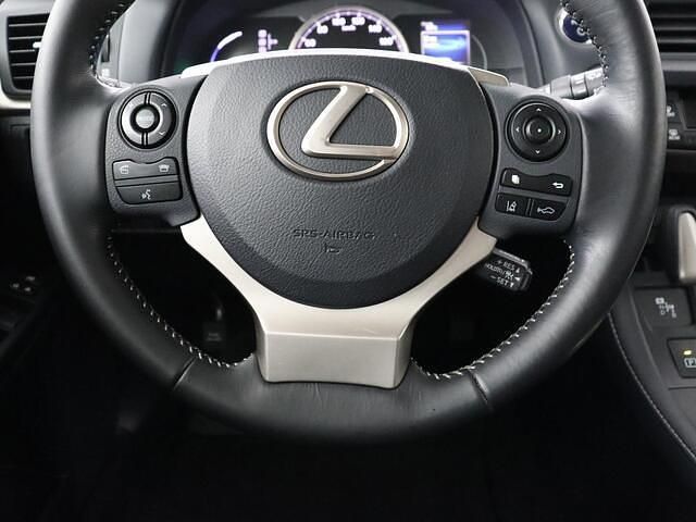 Occasion Lexus CT200h Business Edition 136 PK (100 kW) 2018 Zwart Hatchback