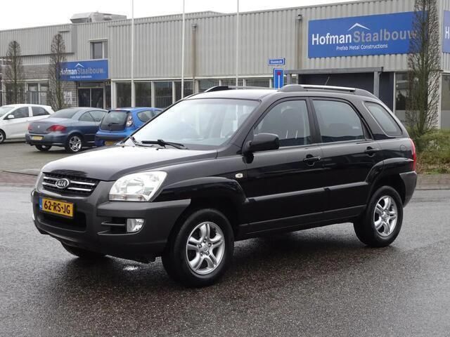 Zwart Gebruikt 2005 Kia Sportage Comfort SUV | € 3.450 (Eerlijke prijs) - Afbeelding 1/4