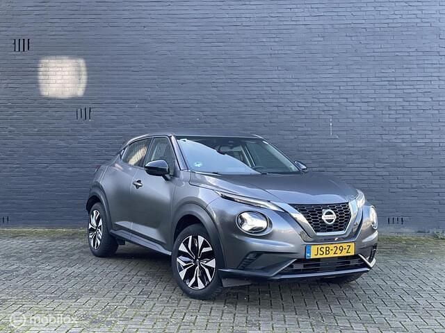 Grijs Occasion 2024 Nissan Juke Acenta SUV | € 21.500 (Super prijs) - Afbeelding 1/4
