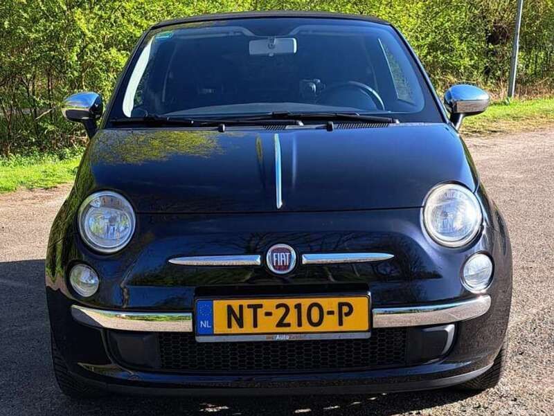 Zwart Gebruikt 2012 Fiat 500C Lounge Cabriolet | € 5.200 (Goede deal) - Afbeelding 1/4
