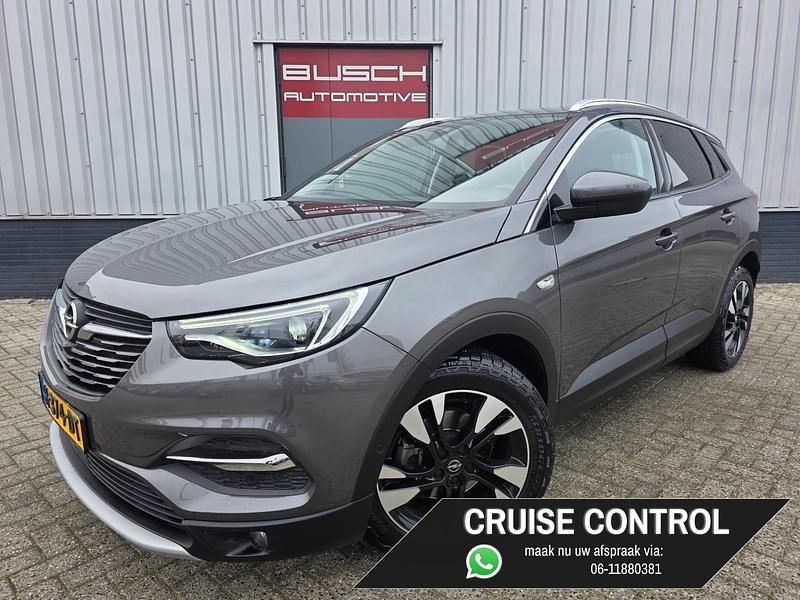 Grijs Occasion 2020 Opel Grandland X Innovation SUV | € 17.995 (Eerlijke prijs) - Afbeelding 1/4