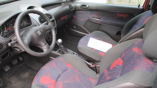 Occasion Peugeot 206 75 PK (55 kW) 2000 Oranje Hatchback