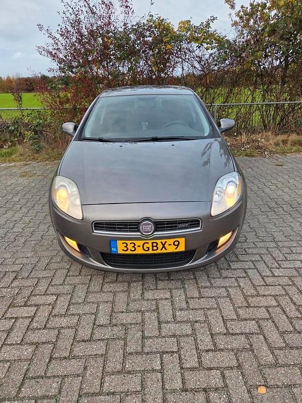 Gebruikt 2008 Fiat Bravo Hatchback | € 1.799 (Goede deal) - Afbeelding 1/4