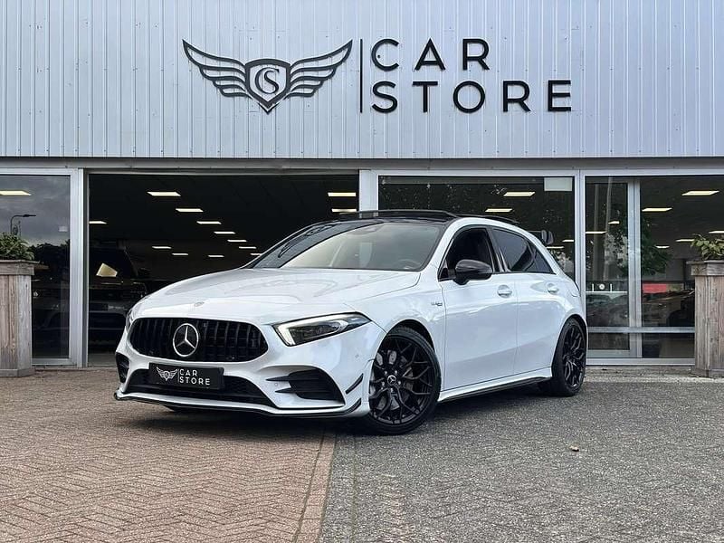 Wit Gebruikt 2019 Mercedes A35 AMG AMG Hatchback | € 36.950 (Eerlijke prijs) - Afbeelding 1/4