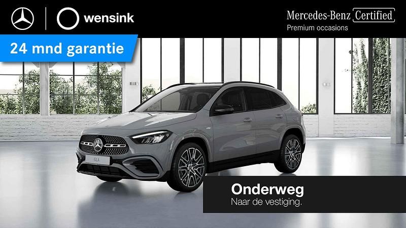 Grijs Occasion 2025 Mercedes GLA250 AMG line SUV | € 54.850 (Duur) - Afbeelding 1/4