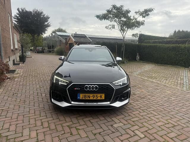 Occasion Audi RS4 Comfort 450 PK (330 kW) 2018 Zwart Stationwagen