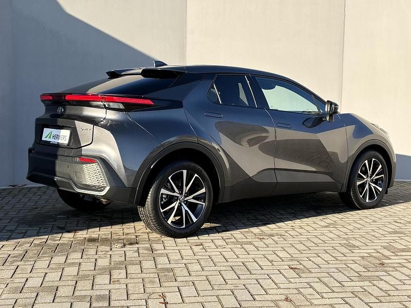Occasion Toyota C-HR Edition 140 PK (102 kW) 2025 Grijs SUV