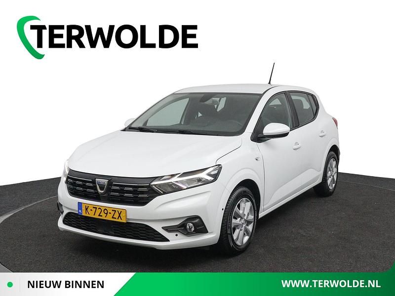 Wit Gebruikt 2021 Dacia Sandero Comfort Hatchback | € 13.840 (Eerlijke prijs) - Afbeelding 1/4