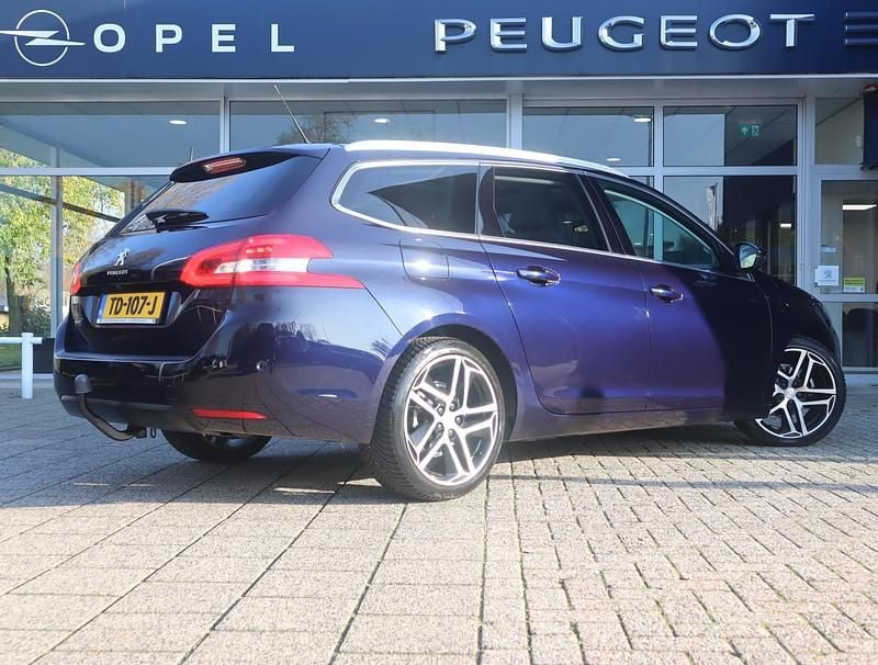 Occasion Peugeot 308 SW Allure 131 PK (96 kW) 2018 Blauw Stationwagen