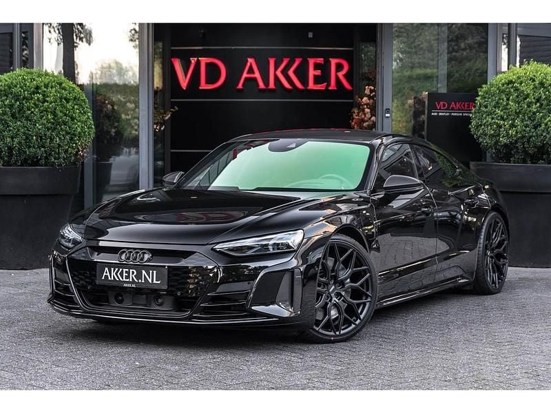 Zwart Gebruikt 2022 Audi RS e-tron GT Design Sedan | € 84.950 (Iets duurder) - Afbeelding 1/4