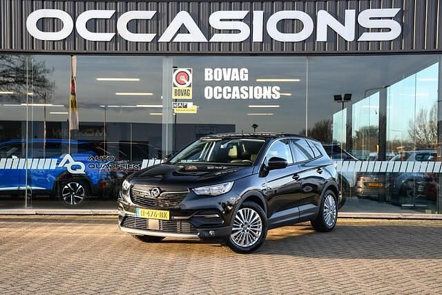 Zwart Occasion 2020 Opel Grandland X Innovation SUV | € 16.450 (Eerlijke prijs) - Afbeelding 1/4