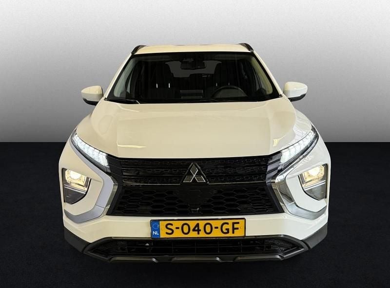 Occasion Mitsubishi Eclipse Cross Intense 97 PK (71 kW) 2022 White solid SUV