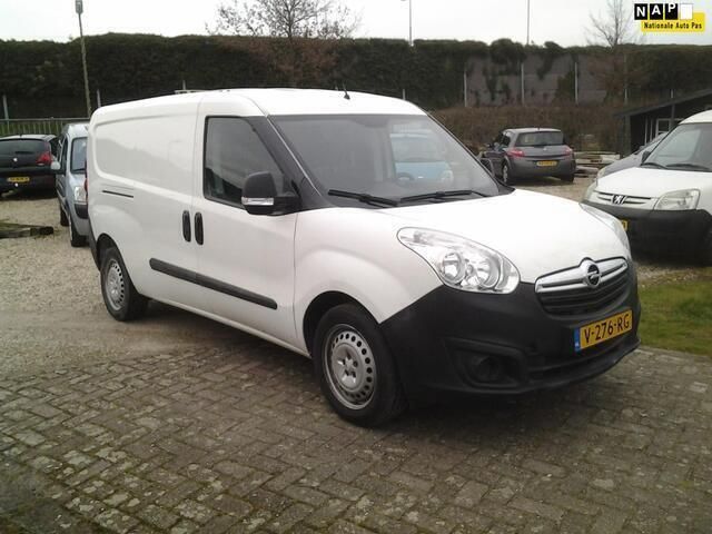 Wit Gebruikt 2018 Opel Combo Edition MPV | € 8.500 (Iets duurder) - Afbeelding 1/4