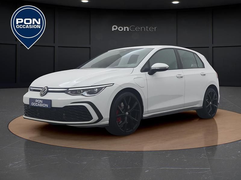 Wit Gebruikt 2022 VW Golf VIII GTE Hatchback | € 27.850 (Eerlijke prijs) - Afbeelding 1/3