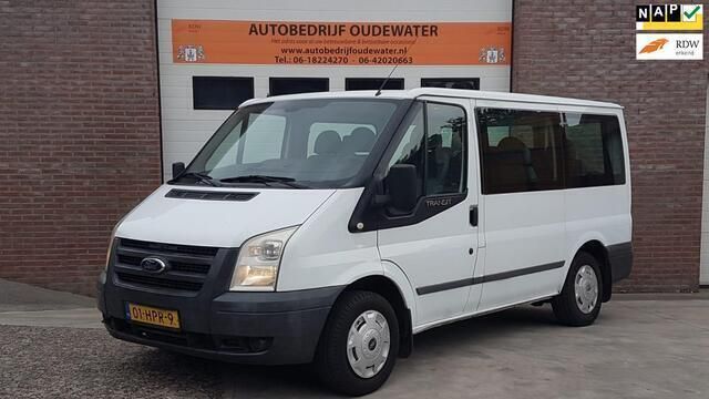 Wit Gebruikt 2009 Ford Transit Stationwagen | € 8.995 - Afbeelding 1/4