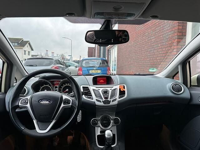 Occasion Ford Fiesta Titanium 82 PK (60 kW) 2009 Wit Hatchback