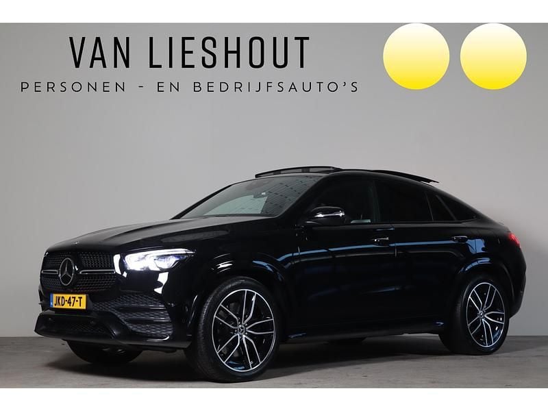 Zwart Gebruikt 2022 Mercedes GLE350 Executive Coupé | € 70.450 (Goede deal) - Afbeelding 1/4