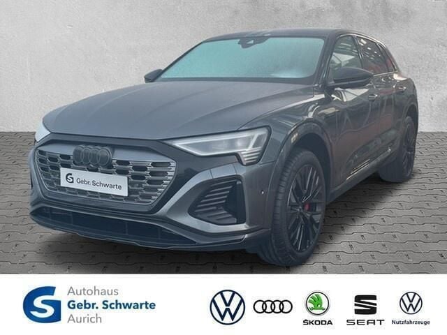 Grijs Gebruikt 2024 Audi Q8 e-tron S-Line SUV | € 60.806 (Eerlijke prijs) - Afbeelding 1/4
