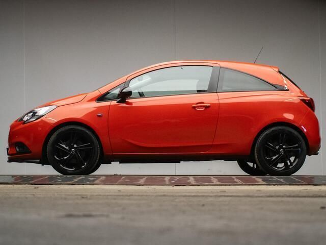 Rood Gebruikt 2016 Opel Corsa Color Edition Hatchback | € 4.445 (Goede deal) - Afbeelding 1/4