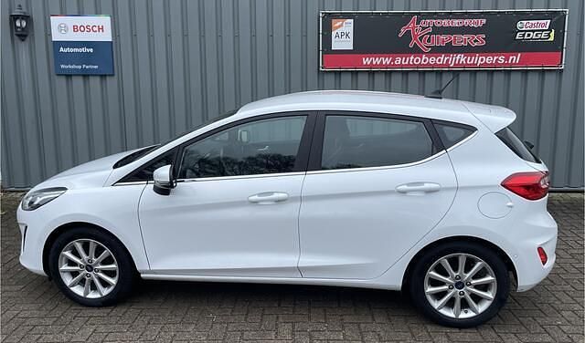 Occasion Ford Fiesta Titanium 101 PK (74 kW) 2018 Wit Hatchback