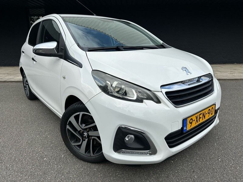 Wit Gebruikt 2014 Peugeot 108 Hatchback | € 7.695 (Duur) - Afbeelding 1/4