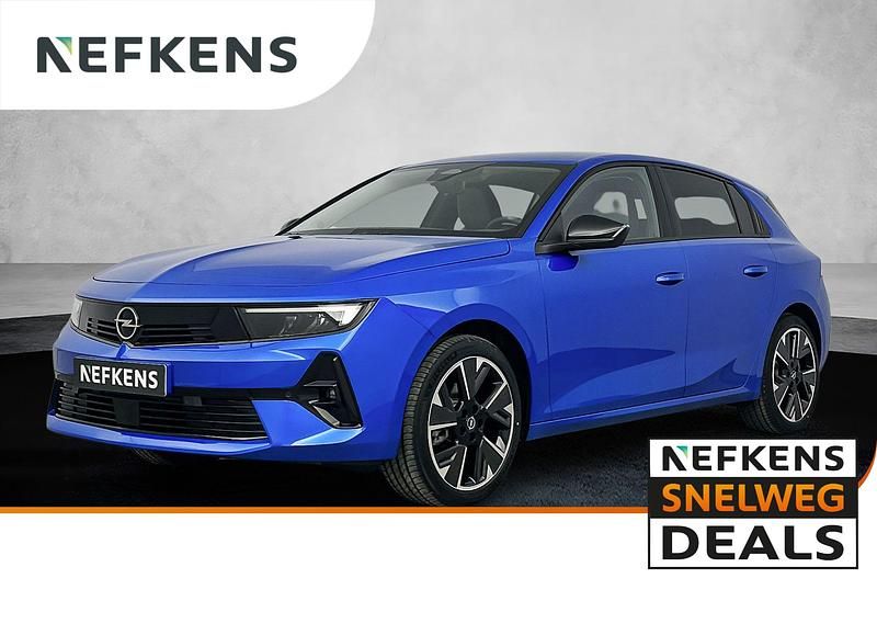 Blauw Nieuw 2025 Opel Astra Edition Hatchback | € 34.725 (Super prijs) - Afbeelding 1/4