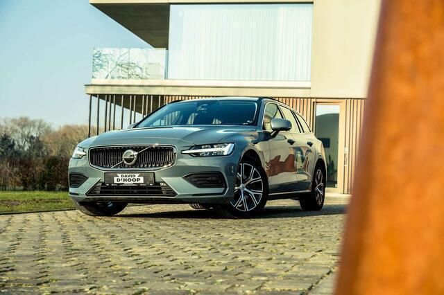 Grijs Gebruikt 2022 Volvo V60 Inscription Stationwagen | € 32.950 (Super prijs) - Afbeelding 1/4
