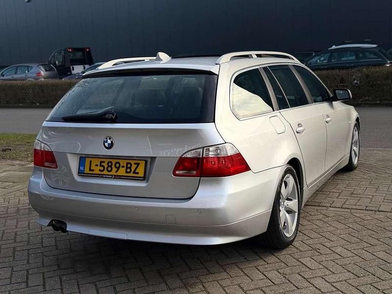 Occasion BMW 530 Executive 258 PK (189 kW) 2005 Grijs Stationwagen