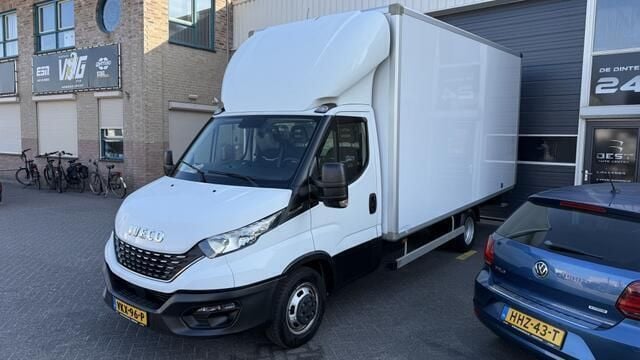 Wit Gebruikt 2021 Iveco Daily Van | € 30.950 (Goede deal) - Afbeelding 1/4