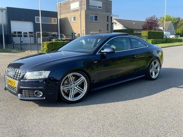 Blauw Gebruikt 2011 Audi A5 S-Line Coupé | € 8.950 (Duur) - Afbeelding 1/4