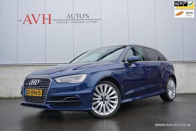 Blauw Gebruikt 2015 Audi A3 Sportback Ambition Hatchback | € 12.450 (Goede deal) - Afbeelding 1/4
