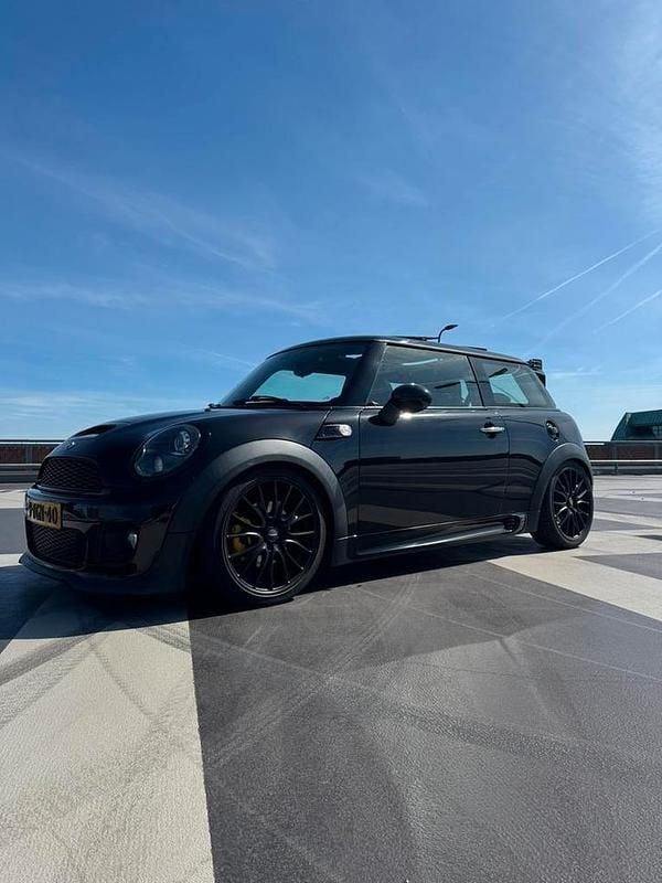 Gebruikt 2014 Mini John Cooper Works Hatchback | € 11.950 (Goede deal) - Afbeelding 1/4
