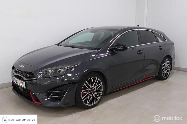 Grijs Gebruikt 2022 Kia ProCeed 2 Hatchback | € 31.950 (Eerlijke prijs) - Afbeelding 1/4