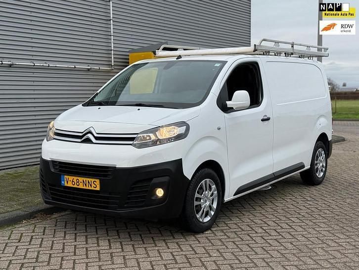 Wit Gebruikt 2018 Citroën Jumpy MPV | € 10.995 (Super prijs) - Afbeelding 1/4