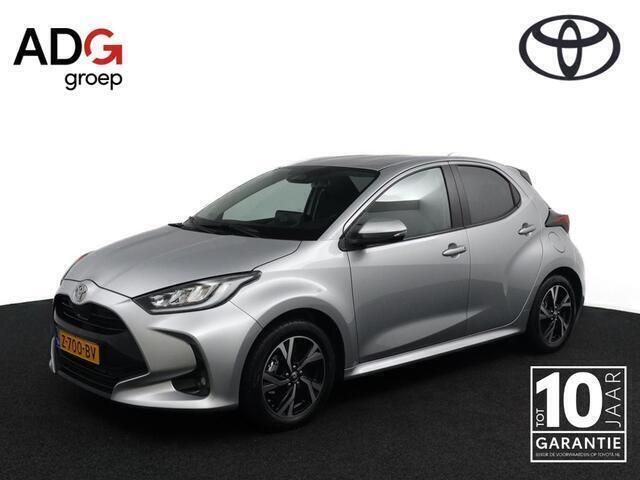 Grijs Gebruikt 2024 Toyota Yaris Edition Hatchback | € 26.450 (Eerlijke prijs) - Afbeelding 1/4