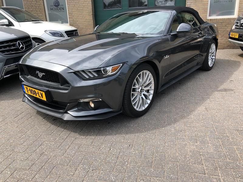 Grijs (metallic) Gebruikt 2015 Ford Mustang GT Convertible Cabriolet | € 55.500 - Afbeelding 1/4
