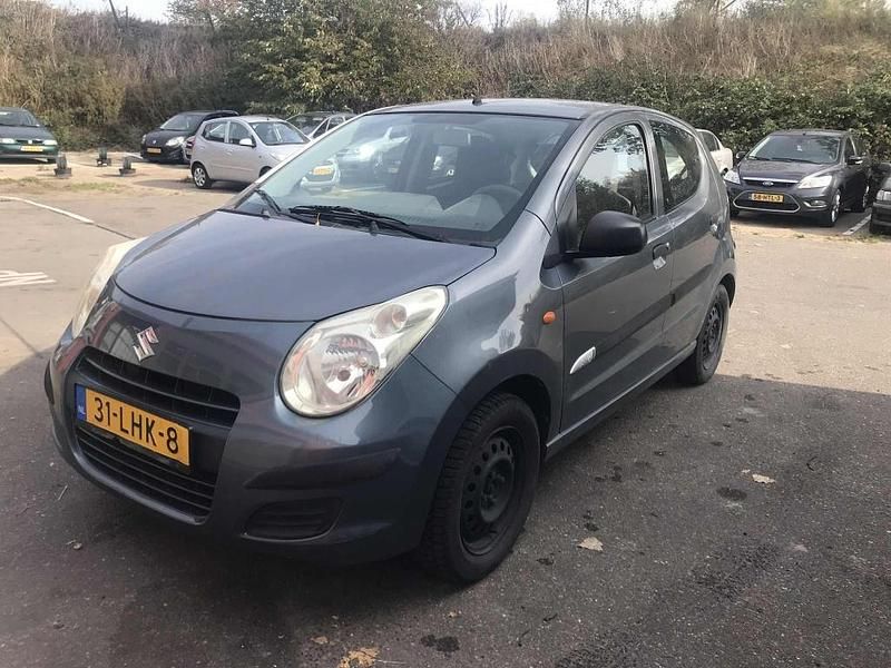 Hatchback Gebruikt 2010 Suzuki Alto Comfort Hatchback | € 1.250 (Eerlijke prijs) - Afbeelding 1/4