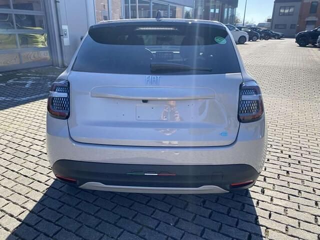 Occasion Fiat 600 La Prima 114 kW (156 PK) 2024 Grijs Hatchback