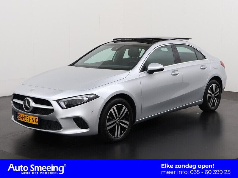 Zilver Gebruikt 2022 Mercedes A250 Business Sedan | € 28.945 (Super prijs) - Afbeelding 1/4