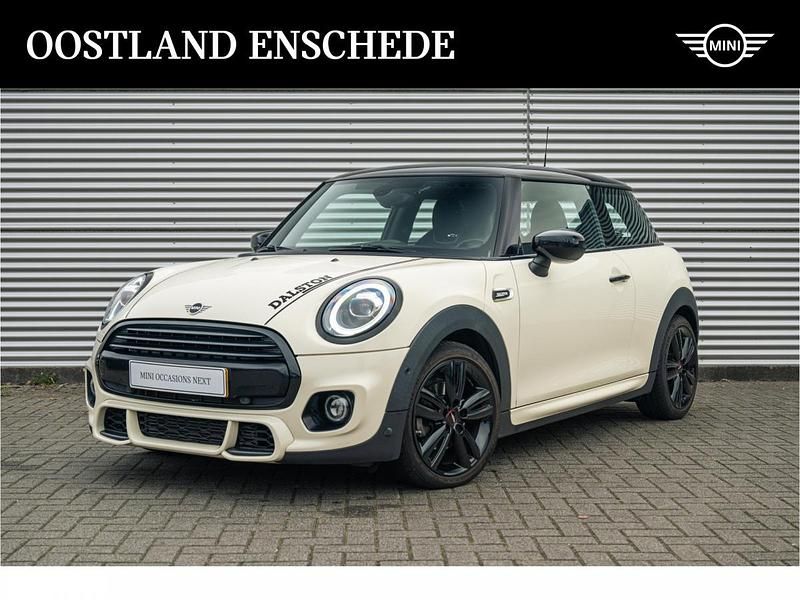 Pepper white (licht wit) Gebruikt 2021 Mini Cooper Hatchback | € 24.500 (Eerlijke prijs) - Afbeelding 1/4