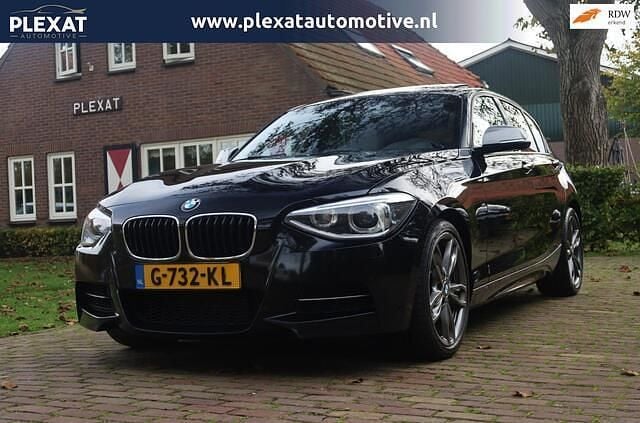 Occasion BMW M135 Executive 320 PK (235 kW) 2014 Zwart Hatchback